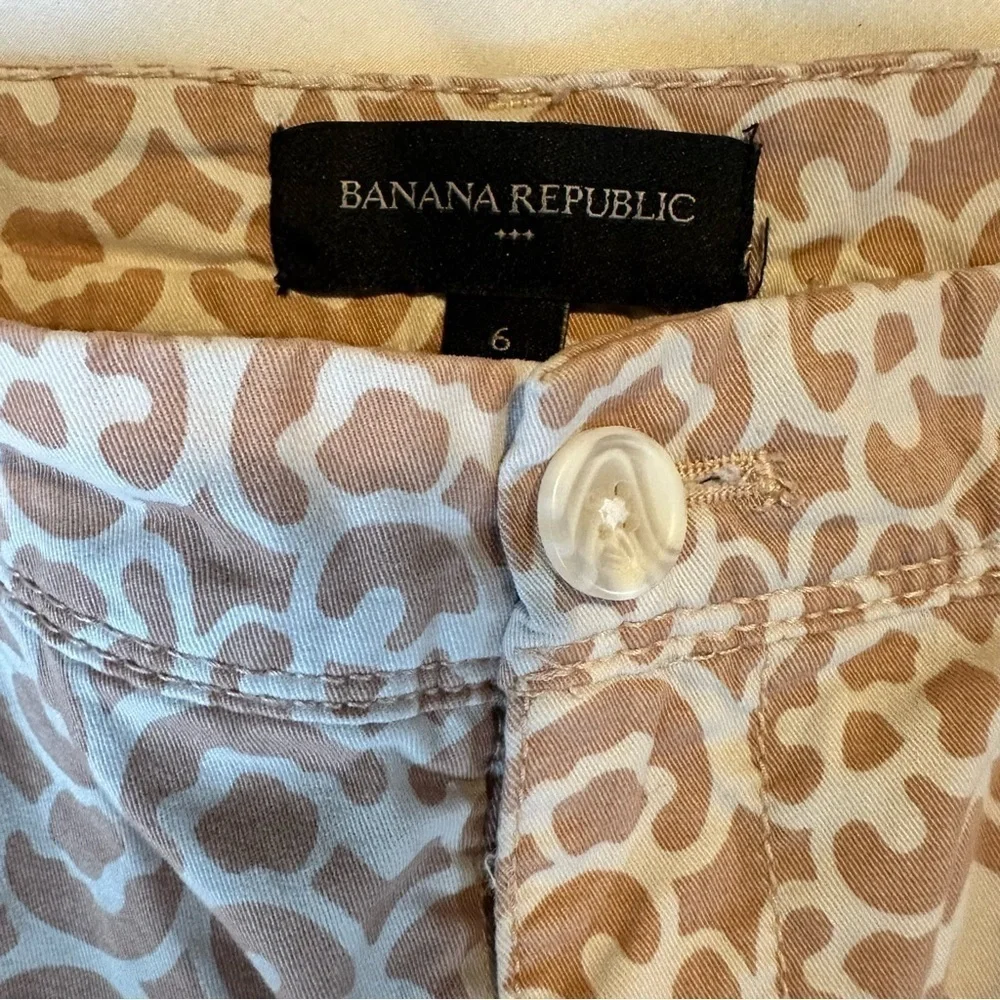 Banana Republic Pinkish Tan and Cream Leopard Print 5" Cotton 6 - Picture 2 of 10